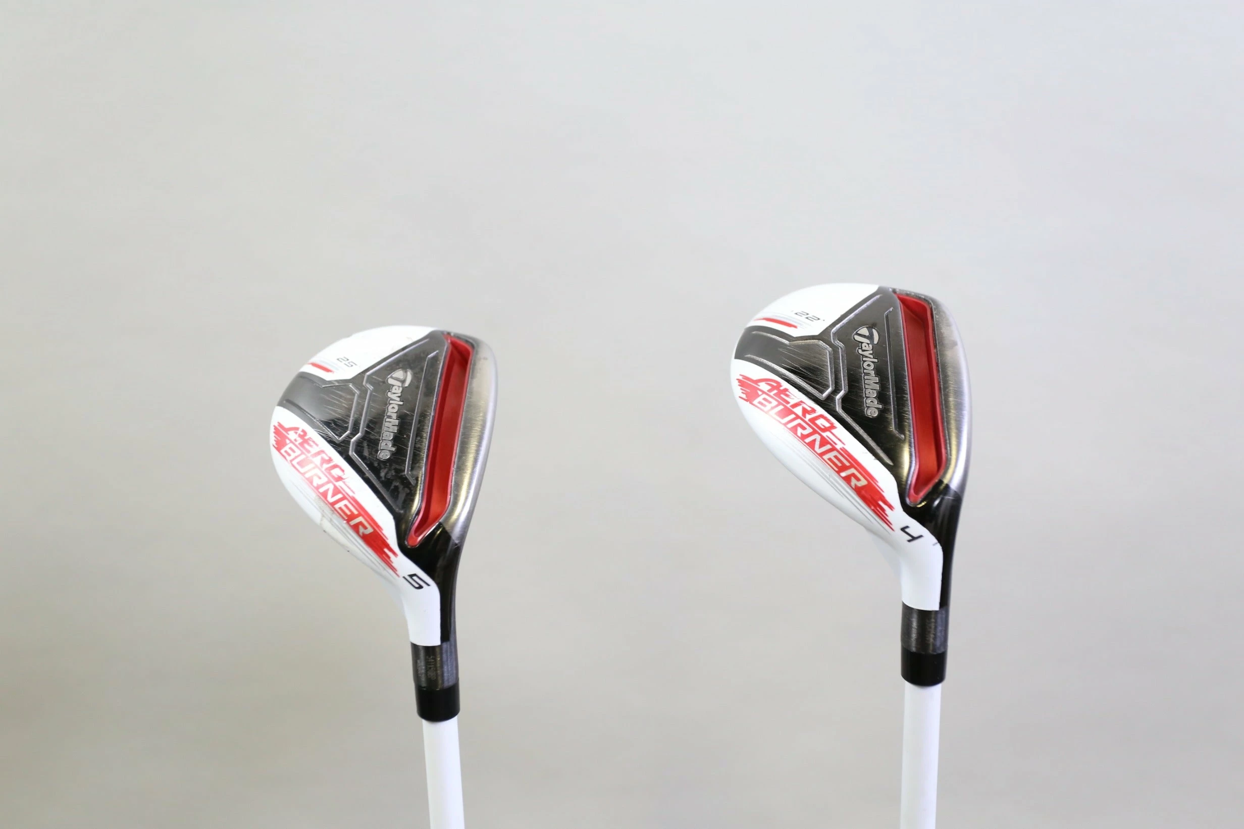 TaylorMade AeroBurner Rescue 4 , 5 Hybrid Set RH Graphite Shaft Ladies Flex 1 TaylorMade AeroBurner Rescue 4 , 5 Hybrid Set RH Graphite Shaft Ladies Flex