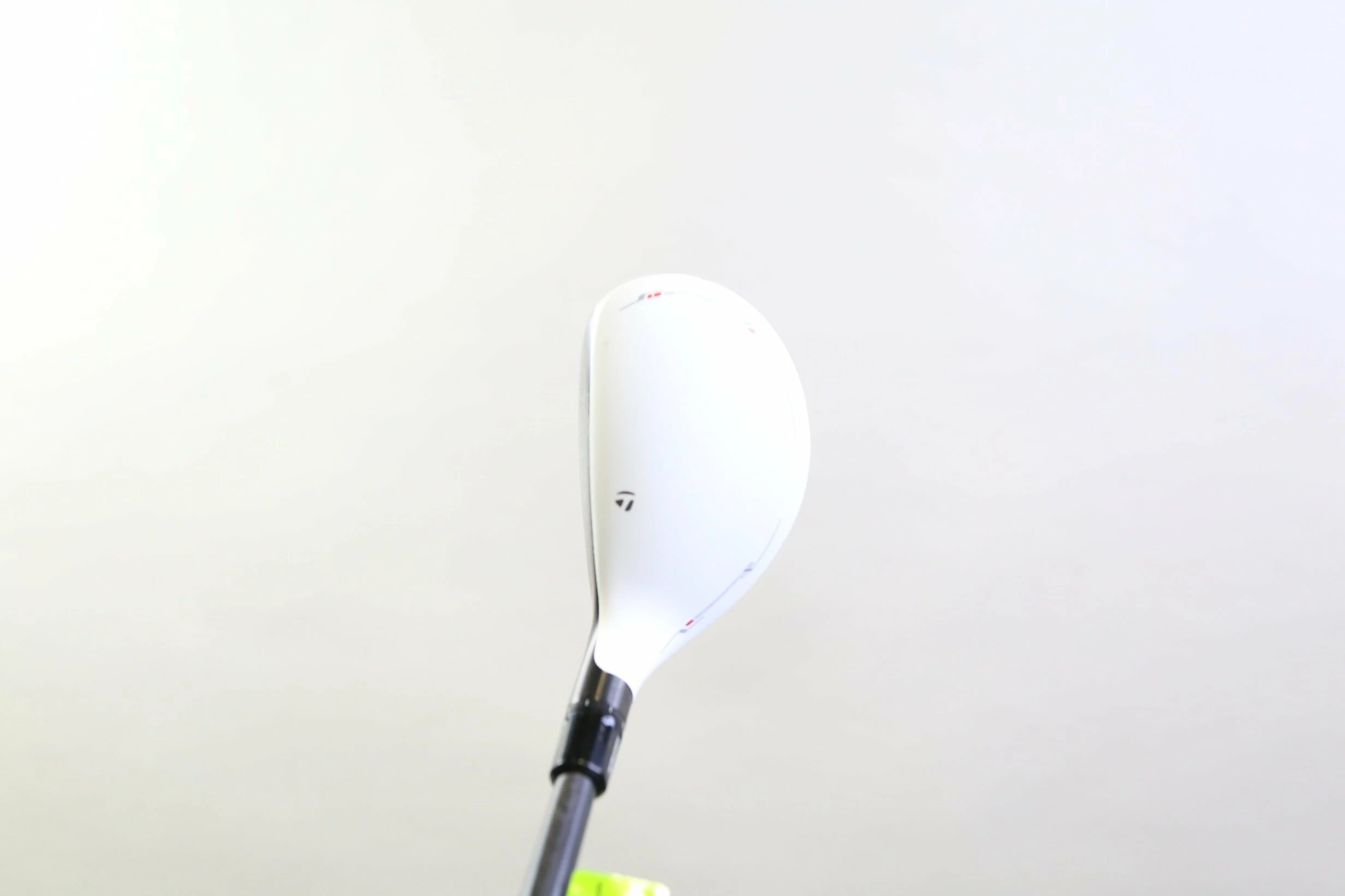 TaylorMade Rescue 2011 4 Hybrid 21* RH 40.25 In Graphite Shaft Regular Flex 7 TaylorMade Rescue 2011 4 Hybrid 21* RH 40.25 In Graphite Shaft Regular Flex - Image 7