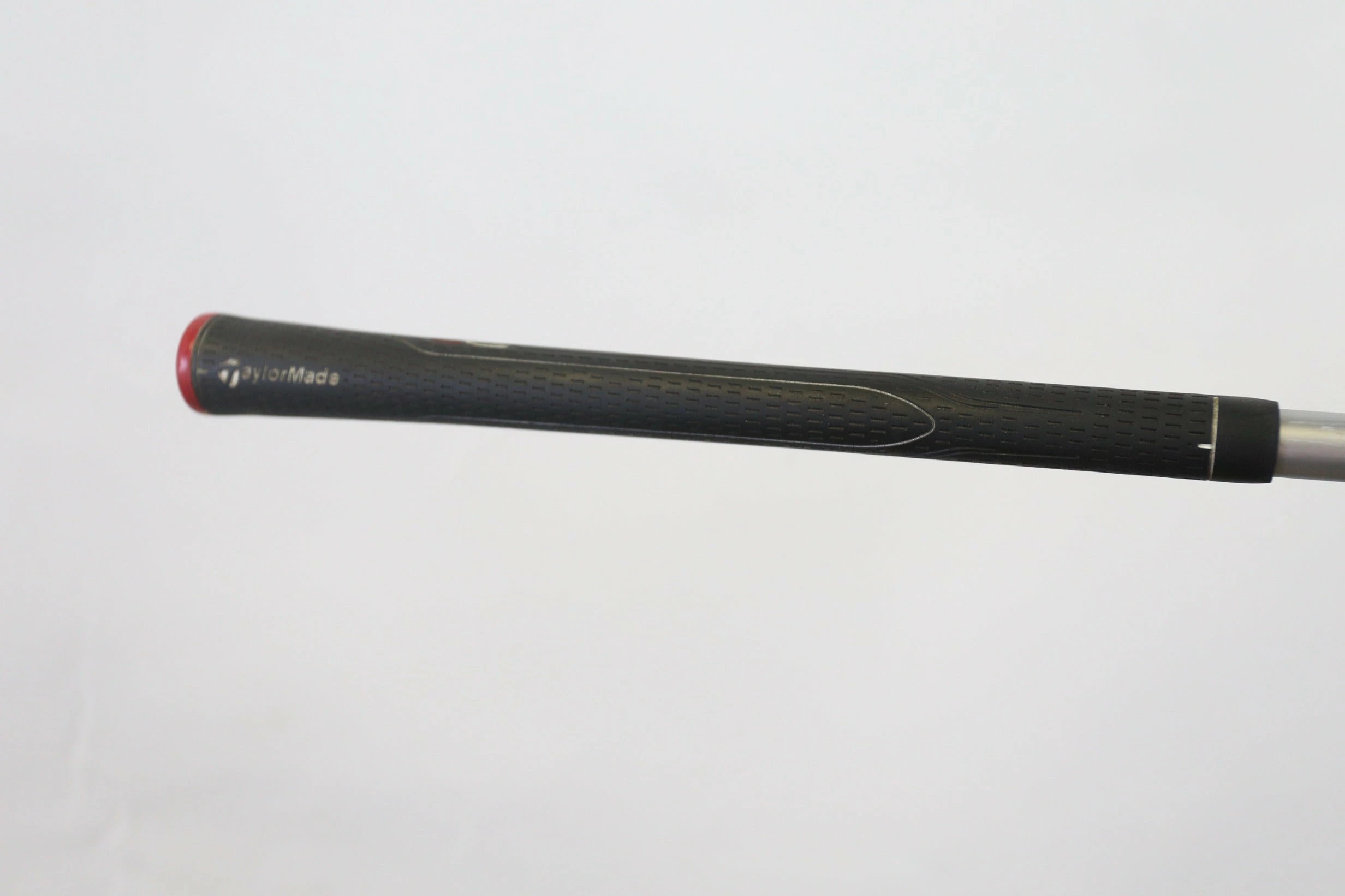 TaylorMade AeroBurner Rescue 5 Hybrid 25* RH 39.5 In Matrix Graphite Regular 8 TaylorMade AeroBurner Rescue 5 Hybrid 25* RH 39.5 In Matrix Graphite Regular - Image 8