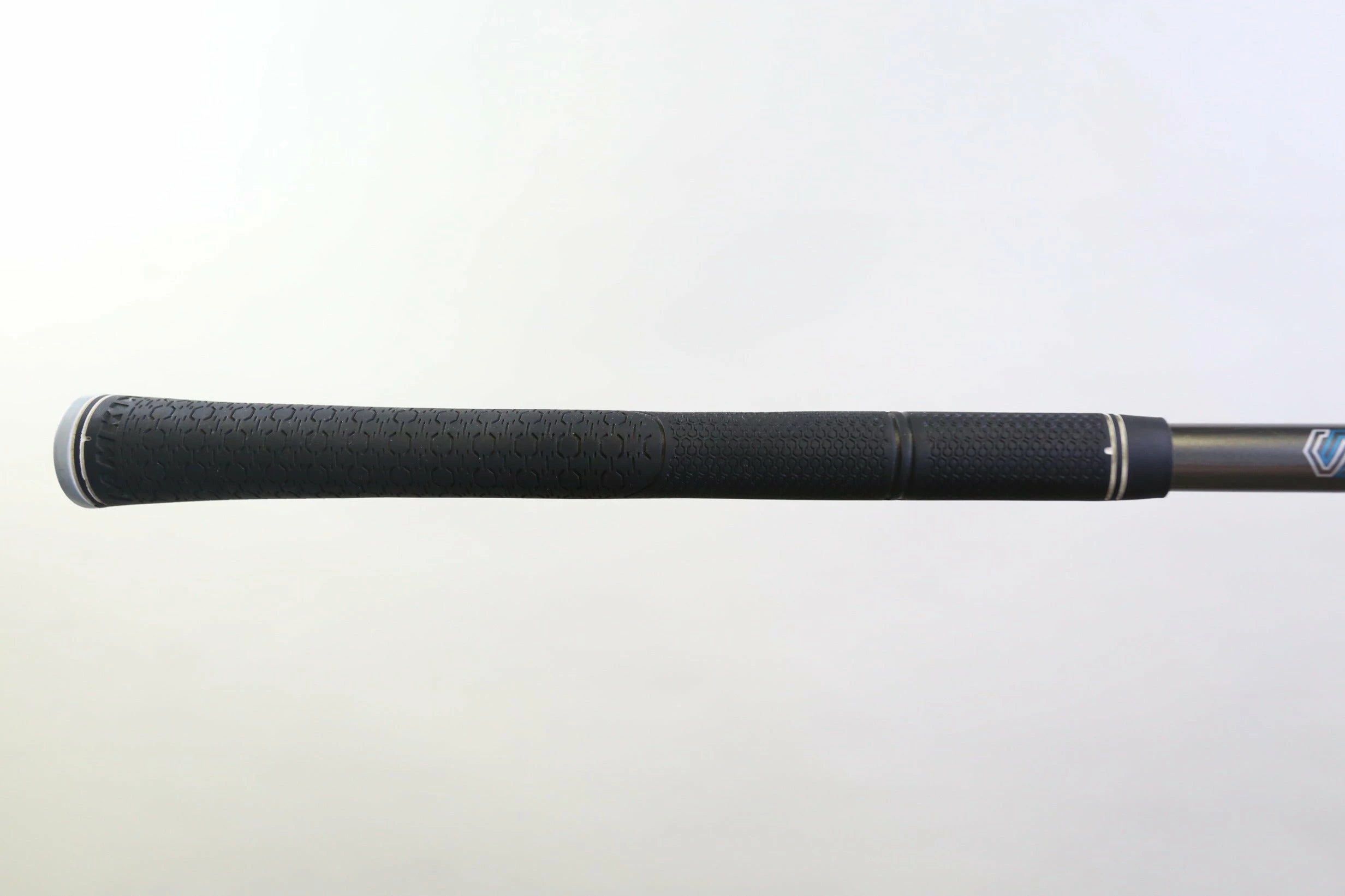 LEFTY Callaway Rogue 3 Hybrid 19* 40.5 In Synergy Graphite Shaft Regular Flex 9 LEFTY Callaway Rogue 3 Hybrid 19* 40.5 In Synergy Graphite Shaft Regular Flex - Image 9