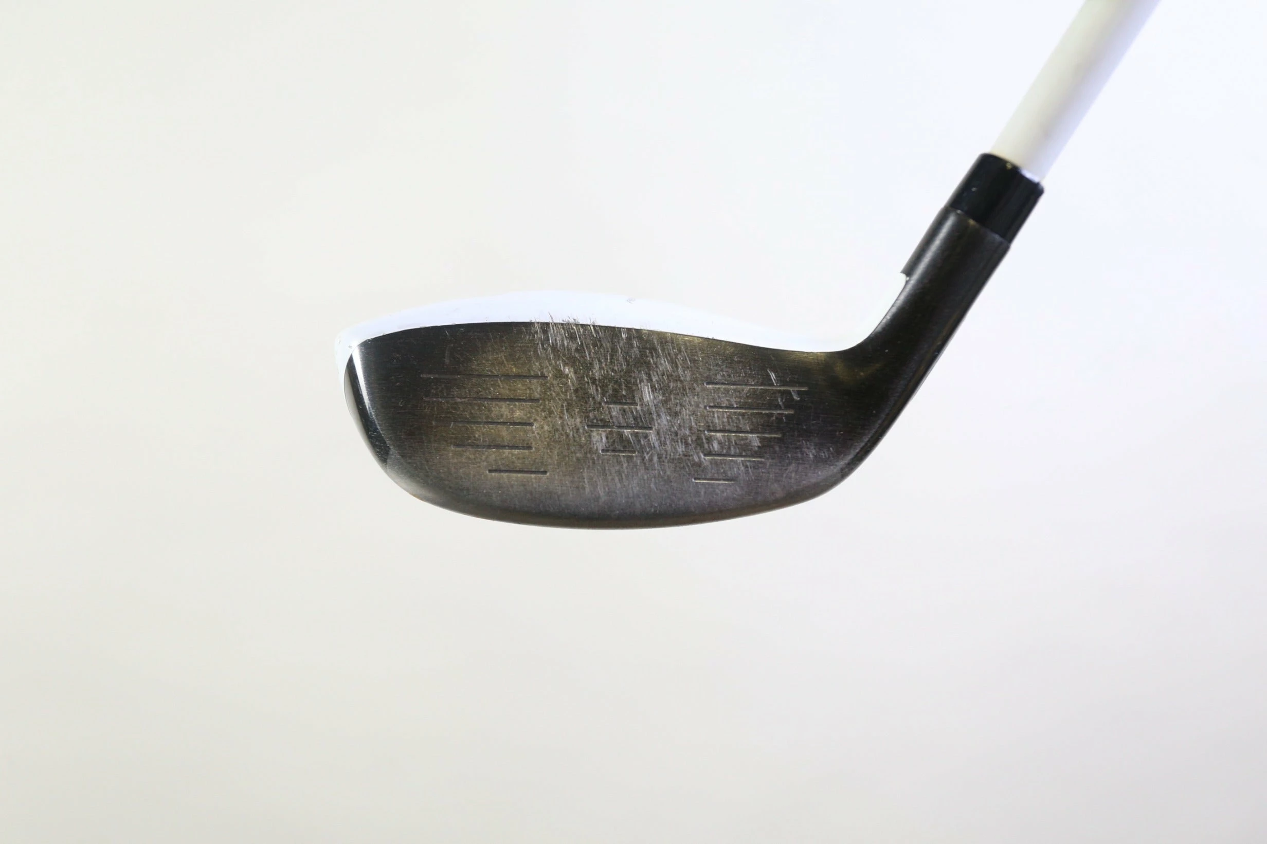 TaylorMade AeroBurner Rescue 4 Hybrid 22* RH 39.25 In Graphite Shaft Seniors 6 TaylorMade AeroBurner Rescue 4 Hybrid 22* RH 39.25 In Graphite Shaft Seniors - Image 6