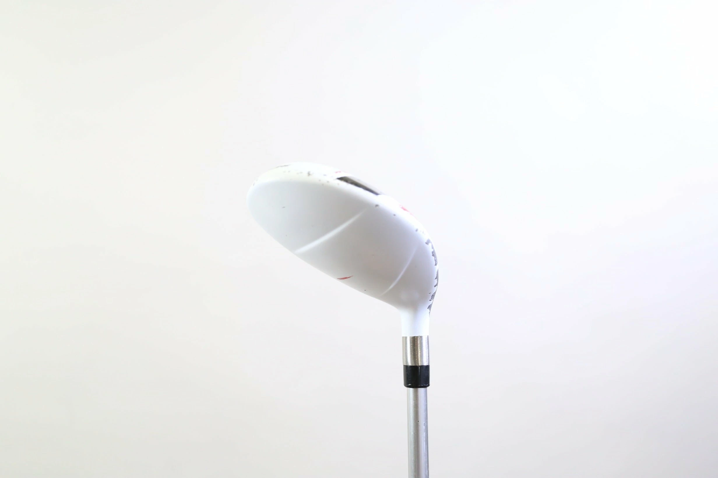 TaylorMade AeroBurner Rescue 4 Hybrid 22* RH 39 In REAX Graphite Ladies Flex 4 TaylorMade AeroBurner Rescue 4 Hybrid 22* RH 39 In REAX Graphite Ladies Flex - Image 4