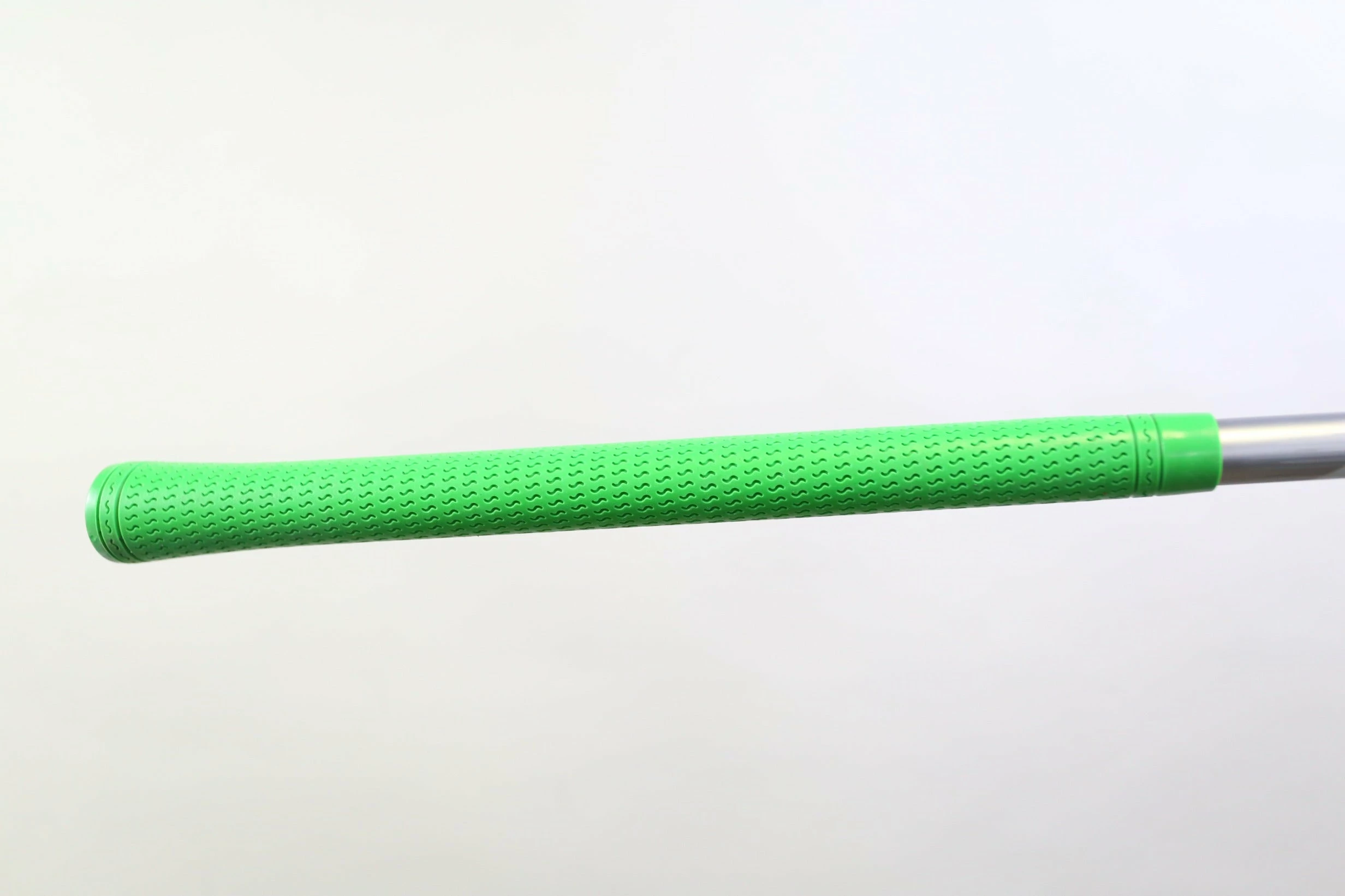 TaylorMade AeroBurner Rescue 4 Hybrid 22* RH 39.25 In Graphite Ladies Flex 9 TaylorMade AeroBurner Rescue 4 Hybrid 22* RH 39.25 In Graphite Ladies Flex - Image 9